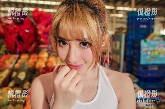 想不到的健身会议，萱萱在“爱丝”的图片合集里竟是这样！