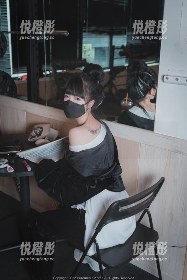 天台上，Aram(아람)与COS的另类合集，好想多看几遍