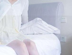BoBoSocks袜啵啵 – 光脚小仙女：砂糖录制的裸足套图，脚也能上天入地！