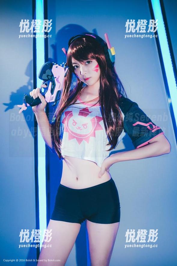 BoLoli菠萝社-柳侑绮Sevenbaby BoLoli菠萝社 - 套图里,柳侑绮Sevenbaby把黑色演绎成了一种态度,最新释放心里的小躁动。