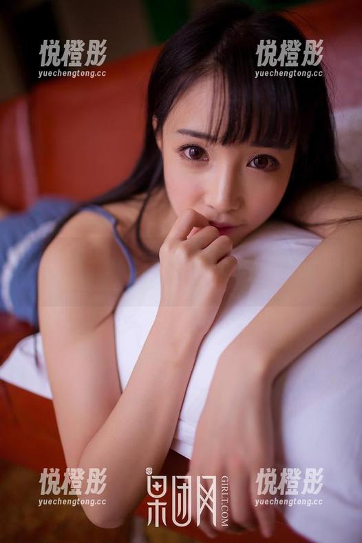 GIRLT果团网-黄歆苑 GIRLT果团网 - 着迷于黄歆苑的体操服套图资源,完美的美感与运动感。