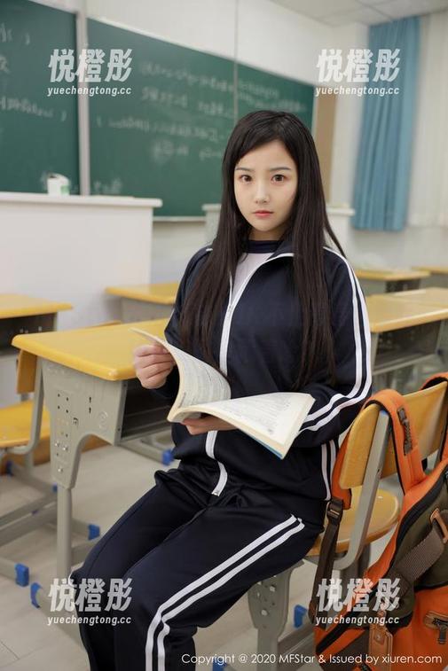 MFStar模范学院-顾乔楠 MFStar模范学院 - JK不止青春,顾乔楠的美图里藏着啥?