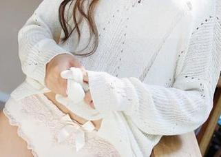 MyGirl美媛馆 – K8傲娇萌萌Vivian的灰丝图包，摄影师约吗？