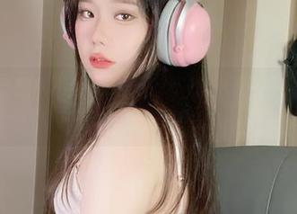 或许你会想象不到，Sira(시라)的泳装美图让人忍不住想点赞！