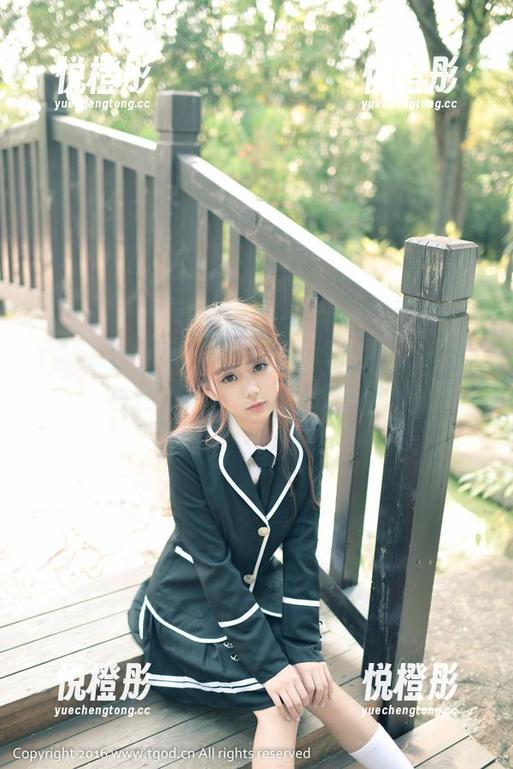 TGOD推女神-Kiren_程程程 TGOD推女神 - 私房感爆棚的Kiren_程程程,吊带是什么鬼想法?