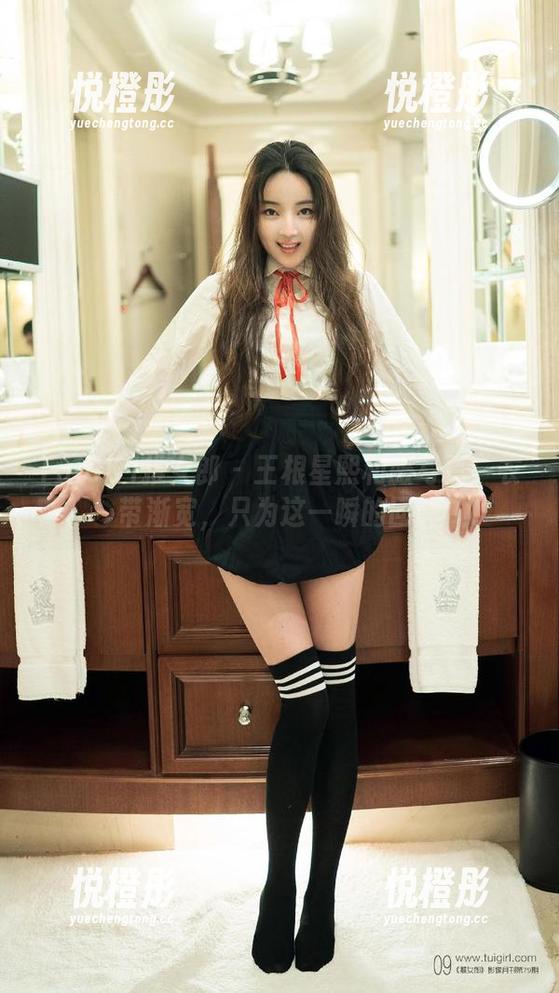 TuiGirl推女郎-王根星熙 TuiGirl推女郎 - 王根星熙和服写真:衣带渐宽,只为这一瞬的回眸