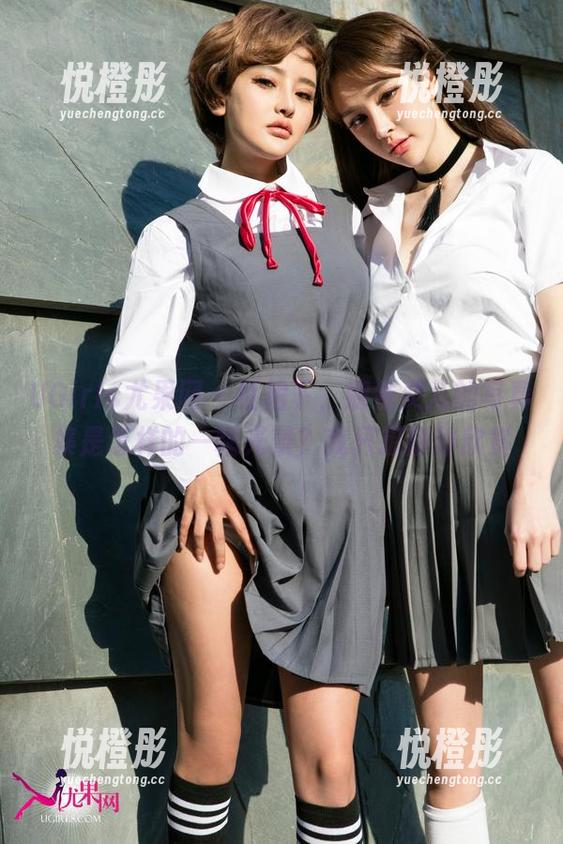 UGirls尤果网-娜依灵儿 UGirls尤果网 - 红裙下,娜依灵儿的写真集是怎样的一幅光景?我只想静静欣赏