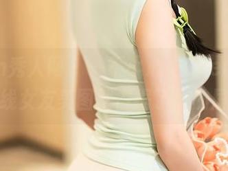 Xiuren秀人网 – 一不小心，Cheryl青树的在线女友美图就占据了我的屏幕。