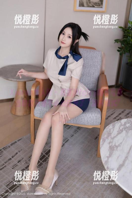 Xiuren秀人网-周慕汐fairy Xiuren秀人网 - 周慕汐fairy睡衣写真:当时我只是不小心打开了“深夜模式”