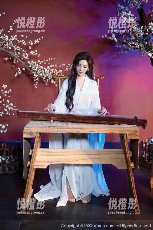Xiuren秀人网 - 睁大眼睛，看清！婠婠么这次的作品更新太惊悚了——裤里丝，哦不，是让你不敢想的样子！