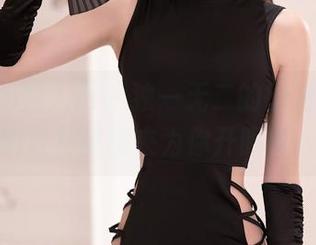 Xiuren秀人网 – 独一无二的御姐合集，明日花桃桃来为你开眼界。