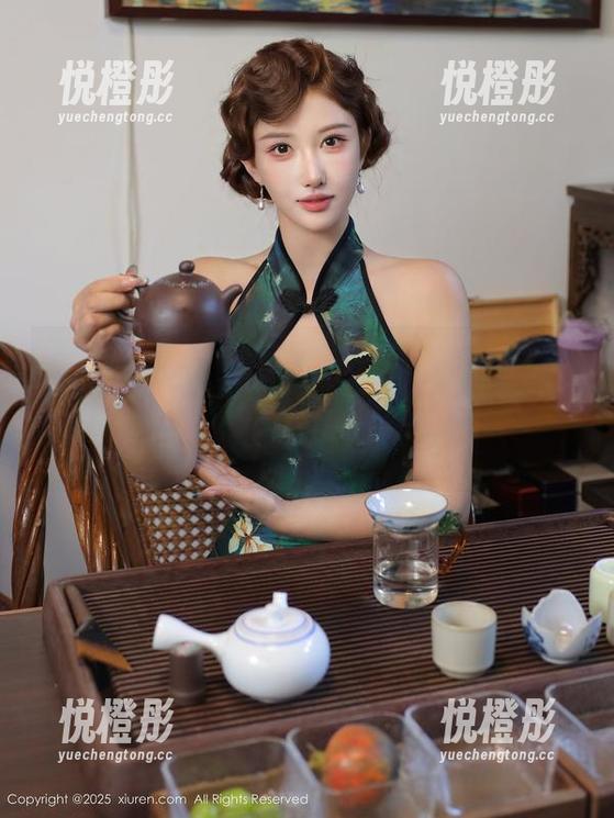 Xiuren秀人网 - 翻阅最新的图片，看绯月樱-Chery怎样把体操服玩得如此别致！