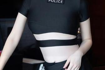 Xiuren秀人网 – 她的清纯到底藏了多少心机？陆萱萱cecillia高清下载等你来发现！