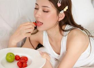 Xiuren秀人网 – 韩珊珊的天台时光，无圣光照射的真实透视