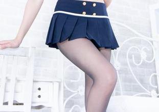 beautyleg – 曲线和颜色，Maggie的粉色分享图包，明明很简单却总是勾起我的小期待。