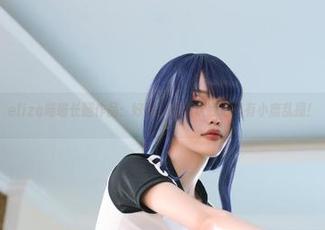 eliza喵喵长腿作品：好的，我承认我心里有小鹿乱撞！