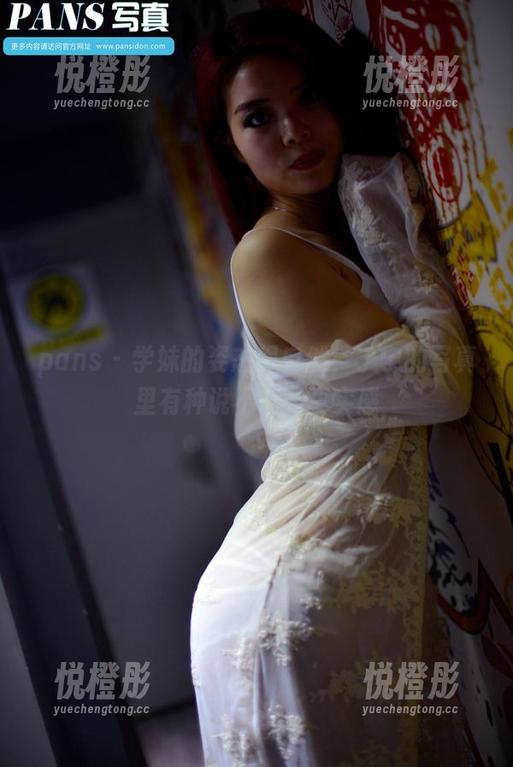 pans-宁宁 pans - 学妹的姿态很自然,宁宁的写真里有种说不清的真实感
