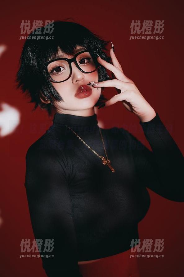 看！这里是“puypuy”眼中的家庭主妇武藏合集，大跌眼镜的构图