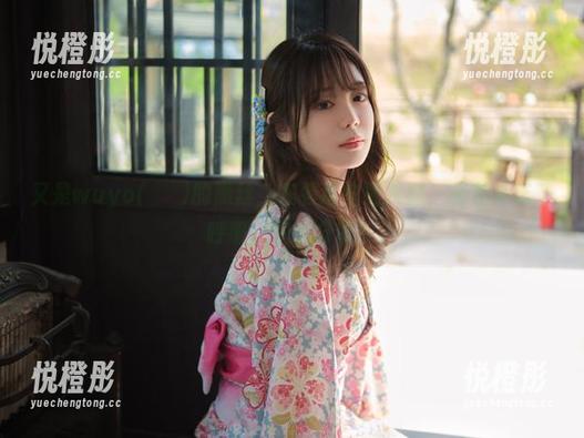 又是wuyo(우요)的黑丝，在看这些图片时，我差点忘了呼吸，快来分享！