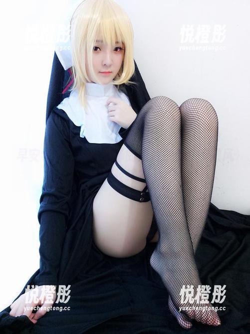 一小央泽 早安学妹,一小央泽的照片中似乎有微风在轻拂?