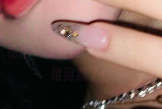 微密圈 – 不爱笑的赛琳与她那双超高的高跟鞋，私拍一场变身‘小巨人’，美图惊艳到我了！