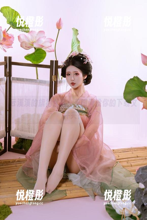 云溪溪的旗袍合集，美图淹没你的下载文件夹！