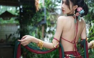 余多多Dudu美腿在线揭秘：腿长还是腿短，随便只问你想看哪个？