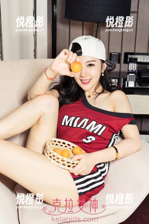 克拉女神-小芹 克拉女神 - 等不到的泳池派对:小芹带来的原图及图包小插曲