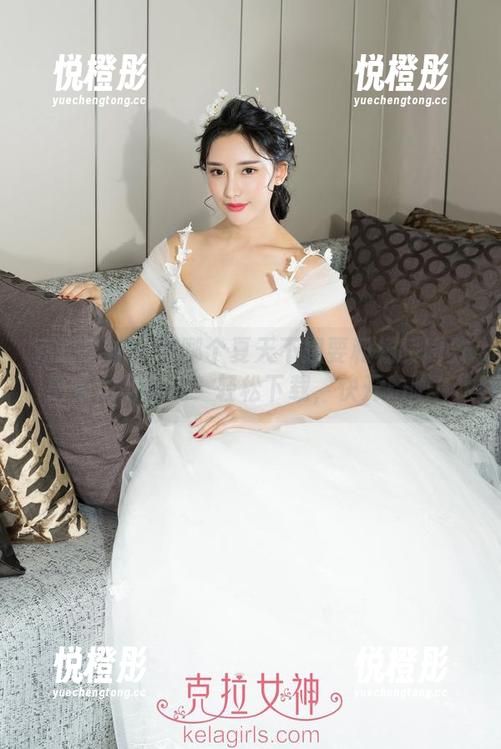 克拉女神 - 有哪个夏天不想要和杨暖同款比基尼写真呢？轻松下载，快开始吧！