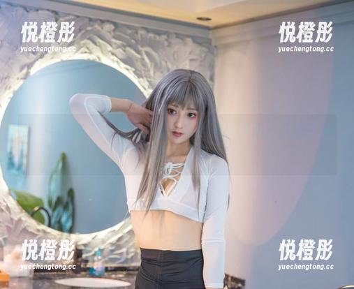 冬马路纱 当冬马路纱穿上樱园浴衣,原图说:‘看,我也会抽风!’