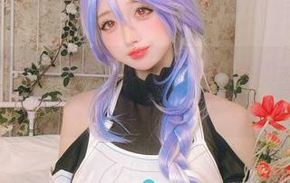 在毛衣里的冲田凛花rinka，细腻的纹理竟让我想该怎么描述，难得不想脑爆。