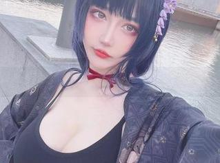 不同版的啾小妍——私房瑜伽里的美妙“晃动”！