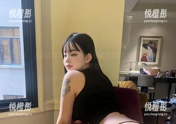 小优优子 微密圈 - 最新的图册来了,小优优子这次的7.6嘉宾,简直让人挺好奇的!