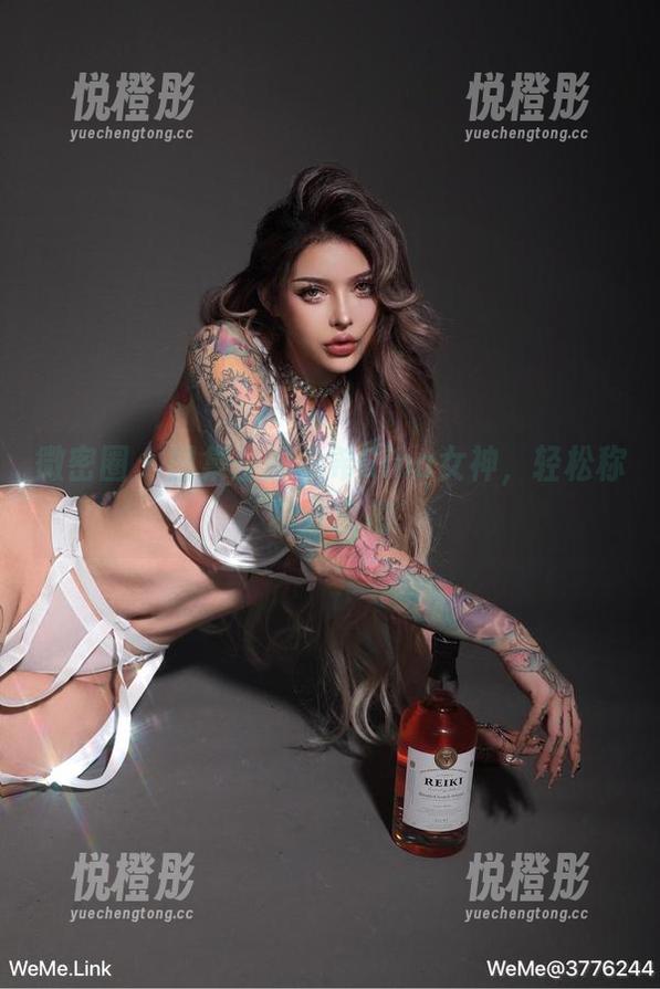 微密圈 - 图集里的希希Gina女神，轻松称霸分享榜