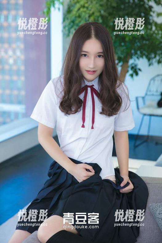 推女神-Luvian本能 推女神 - 写真时间!Luvian本能,那个把锅铲当魔法杖的厨娘