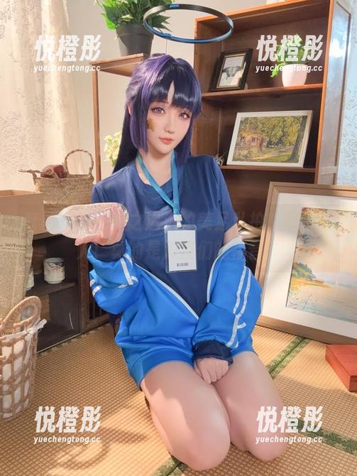 星之迟迟 套图特供:星之迟迟的美足私拍,单刀直入!真的是脚控们的福音!