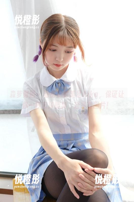 森萝财团 - 私房里的美足Aika，保证让你一秒忘掉脚臭，赶紧看图片！