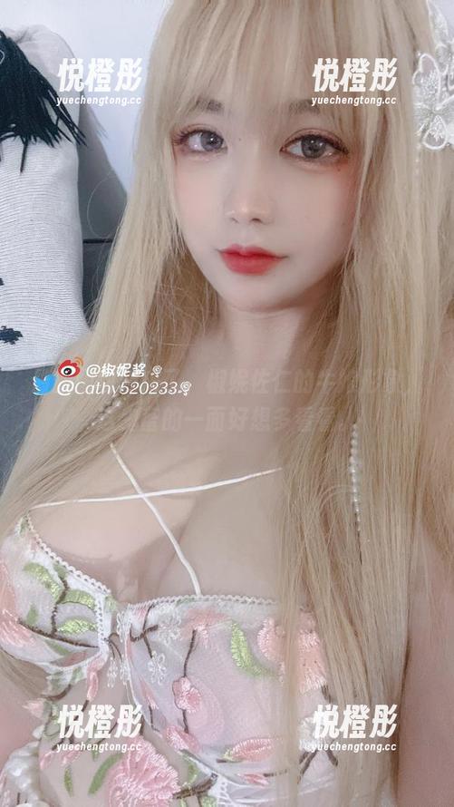 最新图包归来了，椒妮佐仁的牛娘形象，这鬼畜的一面好想多看看。