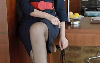 模范学院 – 郑颖姗Bev与她的女神写真，大概每一帧都在悄悄说着…我怎么忘了呼吸？