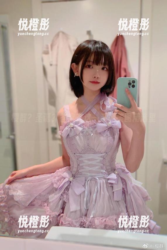 樱群？圣诞？答案在这一系列美图精选里等着你。