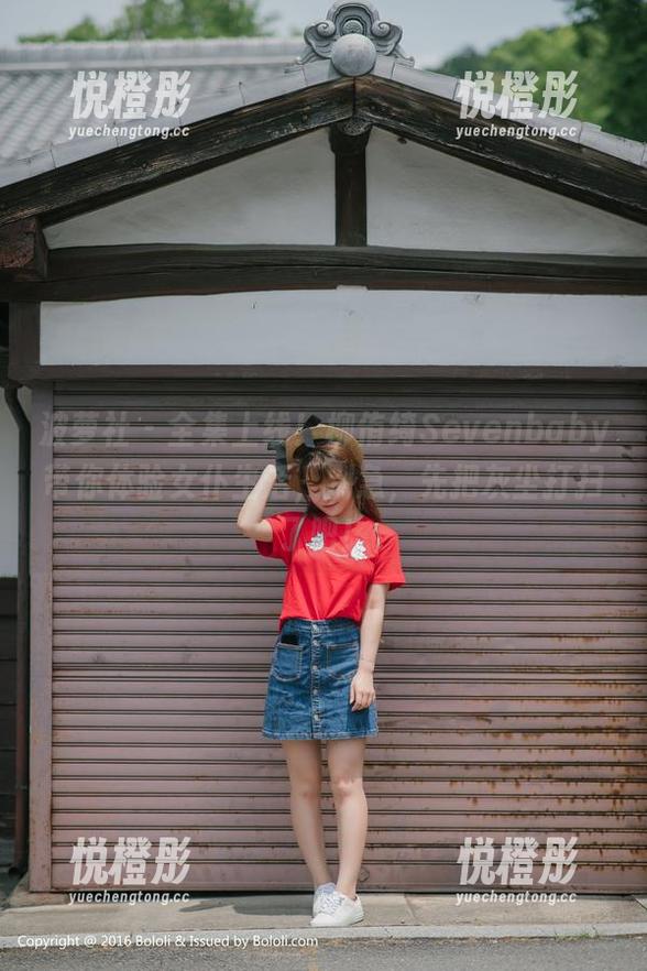 波萝社-柳侑绮Sevenbaby 波萝社 - 全集上线!柳侑绮Sevenbaby带你体验女仆生活,别急,先把灰尘打扫了吧!