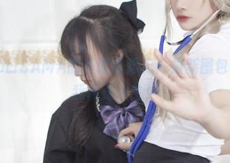 洛璃LoLiSAMA的圣诞奇遇记：最新图包，竟让我怀疑人生！