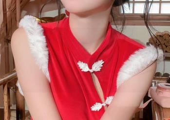 观看清水由乃的间谍风范，原图里的战斗服让我疑惑——她是一位战斗员还是家务能手？