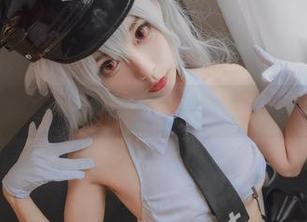 来吧！清颜颜子的cos套装，下载成你心中女神！
