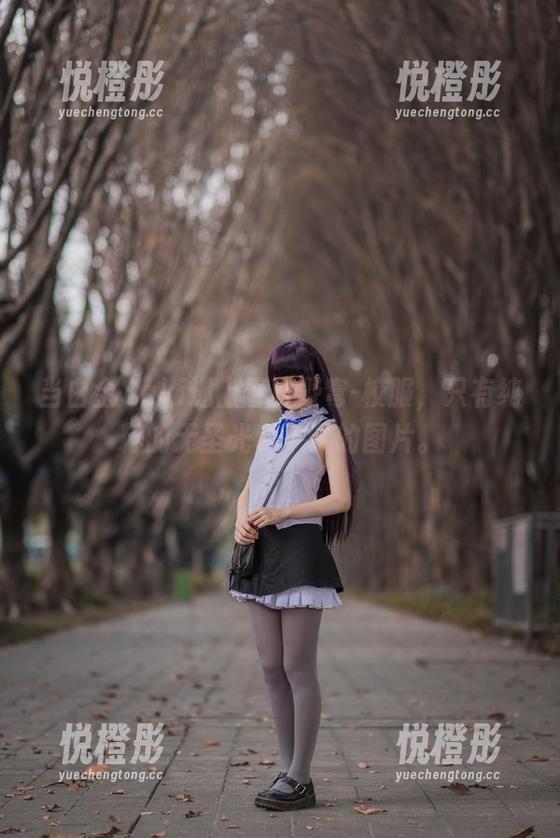 白金Saki 当白金Saki遇上春日野穹-校服,只有纯粹的无圣光和平凡的图片。