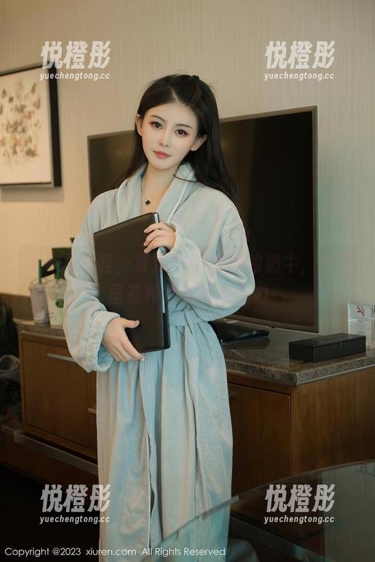 秀人网-夏茉GIGI 秀人网 - 哇,夏茉GIGI和她的奶牛,作品里有种特别的吸引力