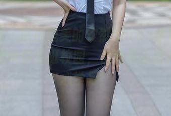 秀人网 – 肤白貌美的安然anran学姐，全套图册带你去逛校园，但我保证没人能专心学习！