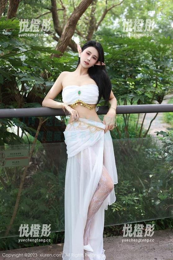 秀人网-想做你的猫 秀人网 - 这位博主“想做你的猫”,短裤写真里藏了些不为人知的趣味!