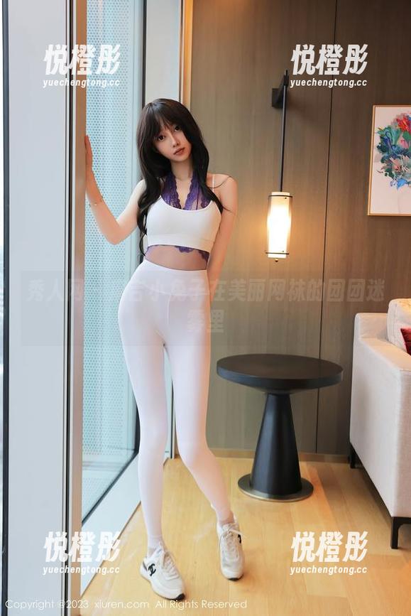 秀人网-麻吉小兔子 秀人网 - 麻吉小兔子在美丽网袜的团团迷雾里