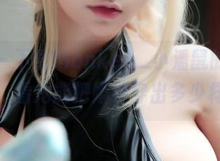 菠萝社 – 下载Monkey_小潘鼠的新婚纱全集，看她能把婚纱穿出多少样子！